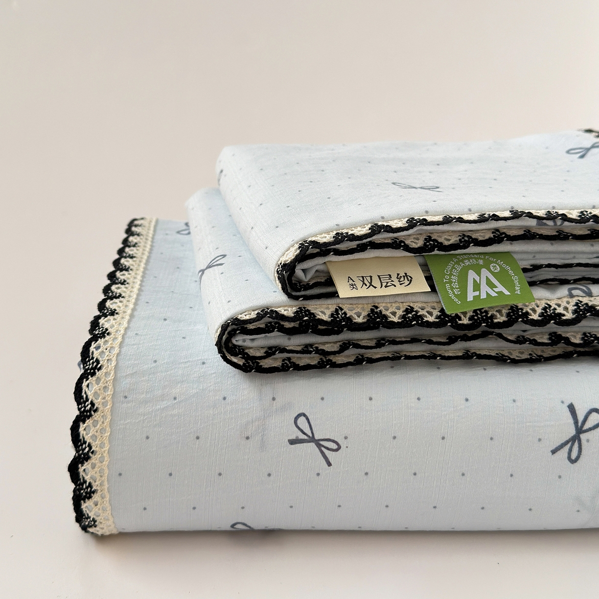 91家纺网 家纺一手货源 找家纺 沐芷 2026 【提供买家秀】双层纱A类黑色小花边单床单/床单三件套 被单 波点蓝结