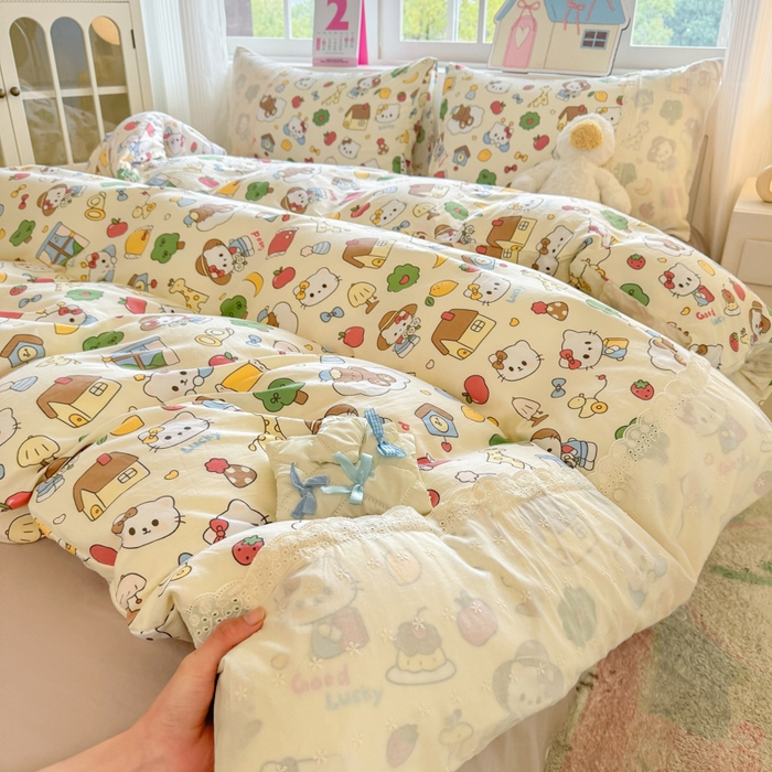 91家纺网 家纺一手货源 找家纺 温眠家纺 2025新款ins风小清新镂空花边水洗云朵棉四件套-风格一 凯蒂屋