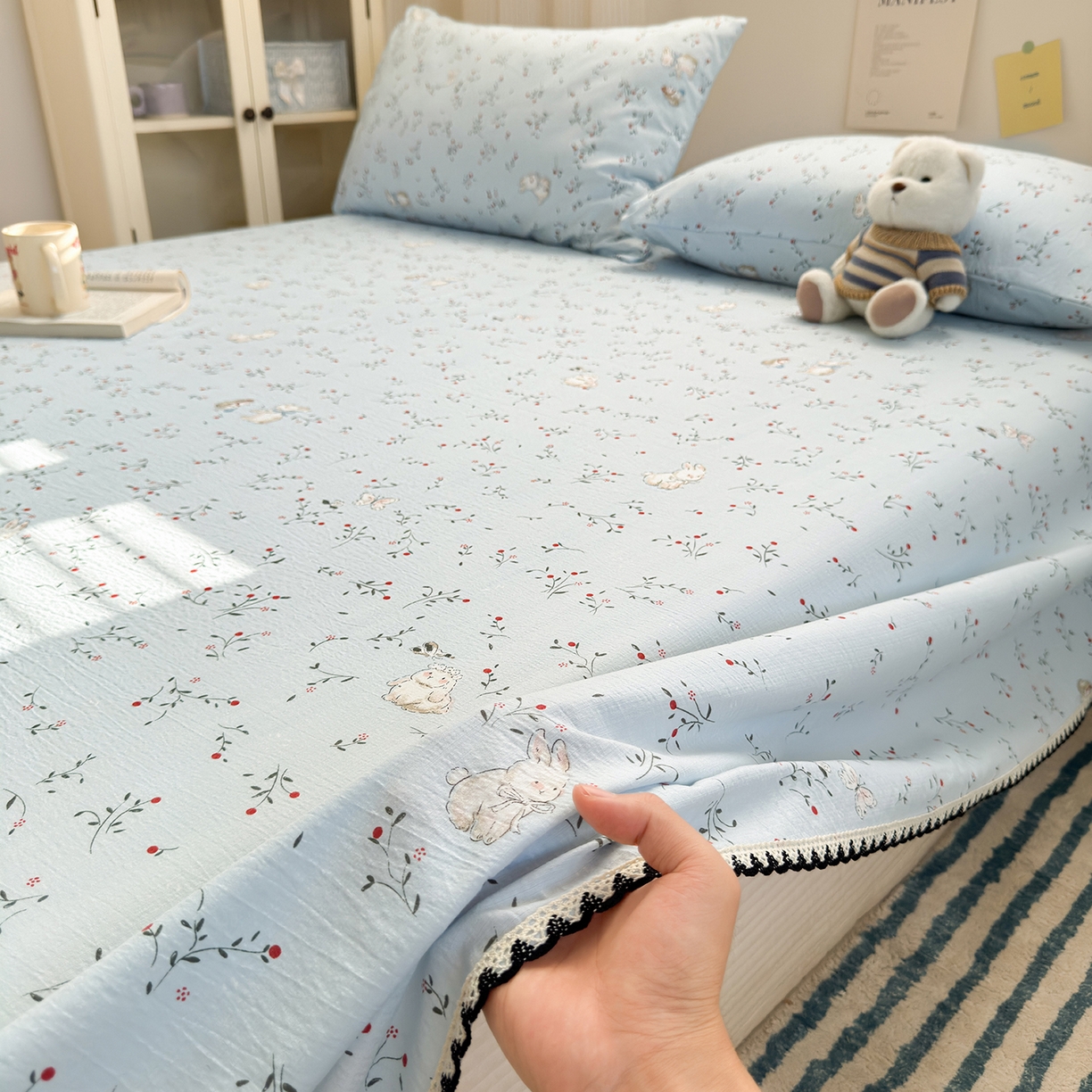 91家纺网 家纺一手货源 找家纺 沐芷 2026 【提供买家秀】双层纱A类黑色小花边单床单/床单三件套 被单 丛林兔