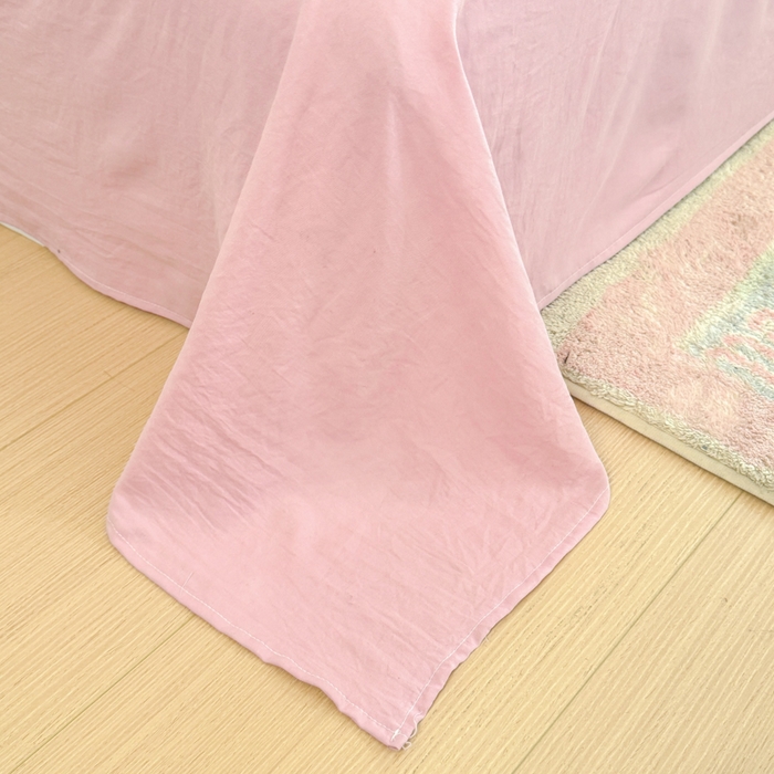 91家纺网 家纺一手货源 找家纺 温眠家纺 2025新款ins风小清新镂空花边水洗云朵棉四件套-风格一 柯基