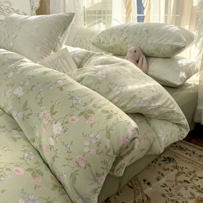 91家纺网 家纺一手货源 找家纺 温眠家纺 2025新款ins风小清新镂空花边水洗云朵棉四件套-风格一 绿野仙踪