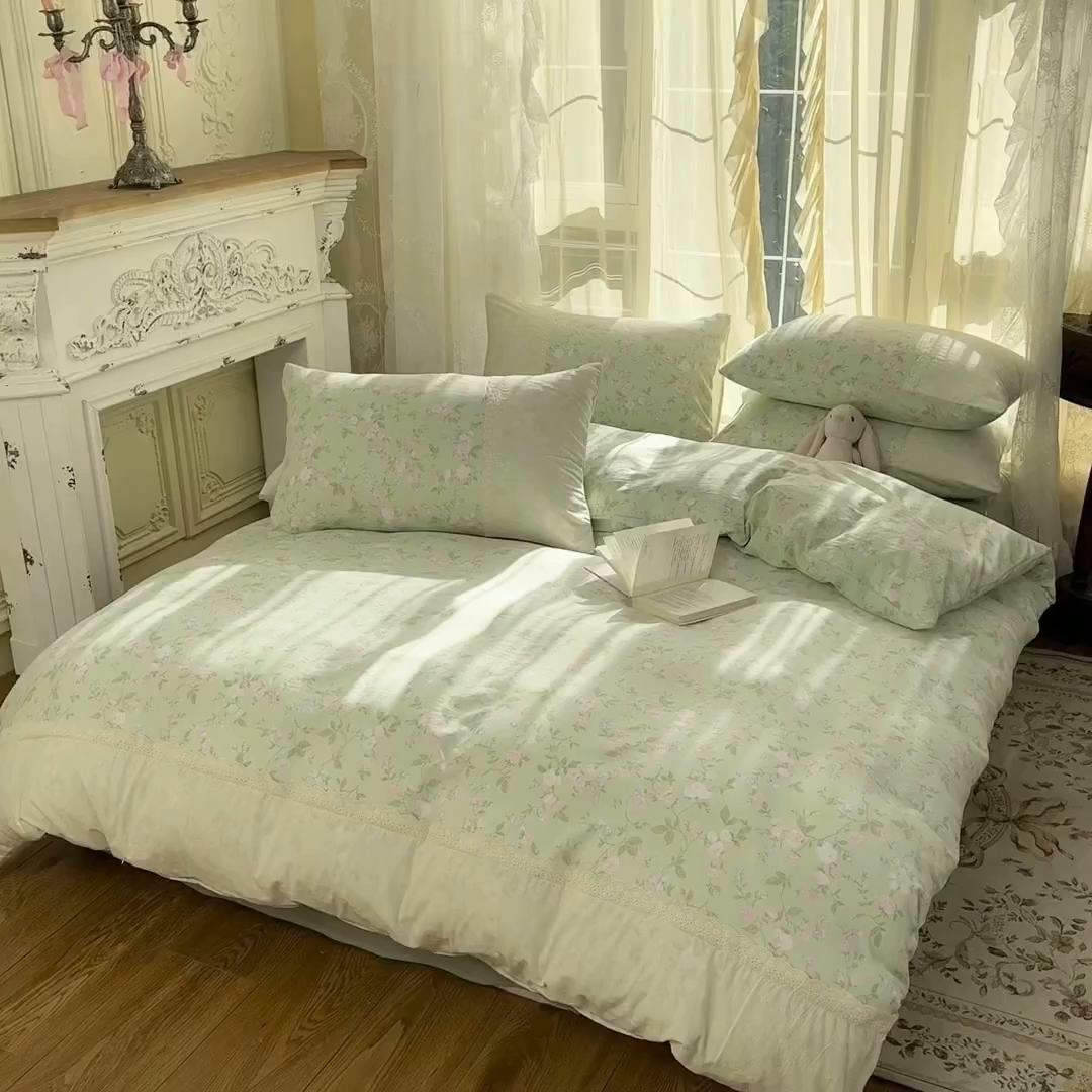 91家纺网 家纺一手货源 找家纺 温眠家纺 2025新款ins风小清新镂空花边水洗云朵棉四件套-风格一 绿野仙踪