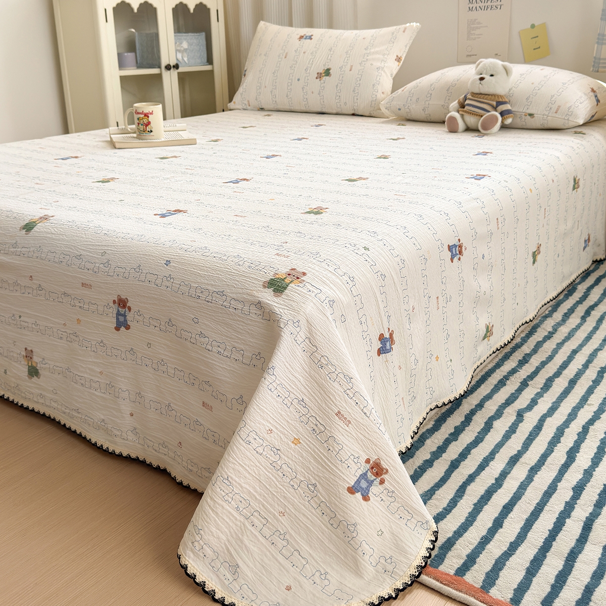 91家纺网 家纺一手货源 找家纺 沐芷 2026 【提供买家秀】双层纱A类黑色小花边单床单/床单三件套 被单 童趣熊影