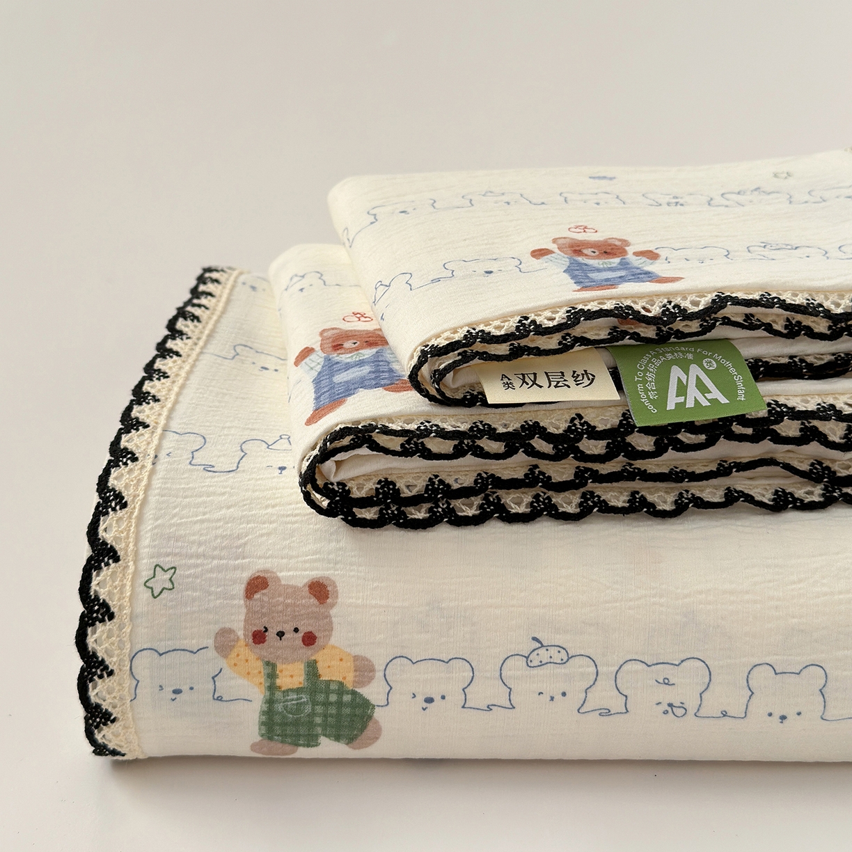 91家纺网 家纺一手货源 找家纺 沐芷 2026 【提供买家秀】双层纱A类黑色小花边单床单/床单三件套 被单 童趣熊影