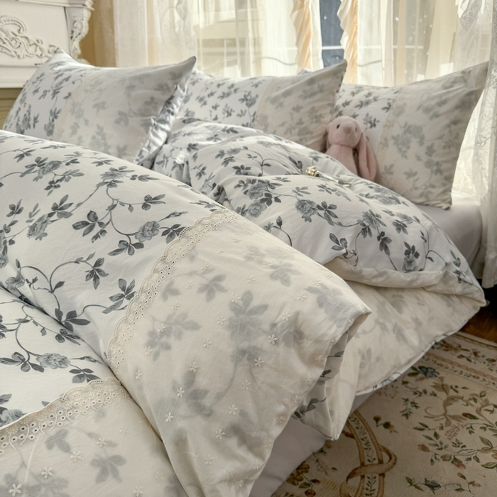 91家纺网 家纺一手货源 找家纺 温眠家纺 2025新款ins风小清新镂空花边水洗云朵棉四件套-风格一 莫奈花园