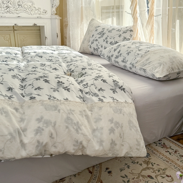 91家纺网 家纺一手货源 找家纺 温眠家纺 2025新款ins风小清新镂空花边水洗云朵棉四件套-风格一 莫奈花园