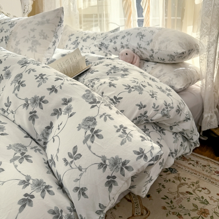91家纺网 家纺一手货源 找家纺 温眠家纺 2025新款ins风小清新镂空花边水洗云朵棉四件套-风格一 莫奈花园