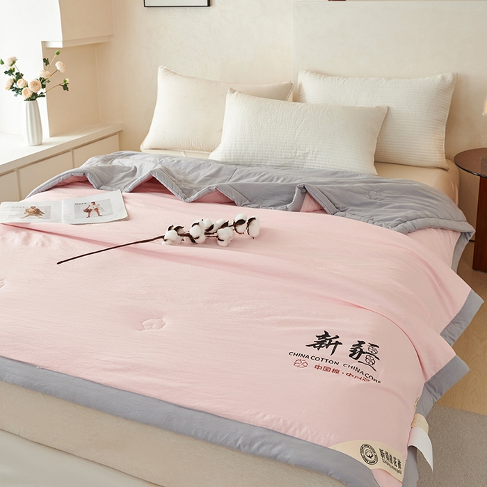 91家纺网 家纺一手货源 找家纺 温眠家纺 2025新款水洗棉新疆棉花被 【粉灰】双拼色