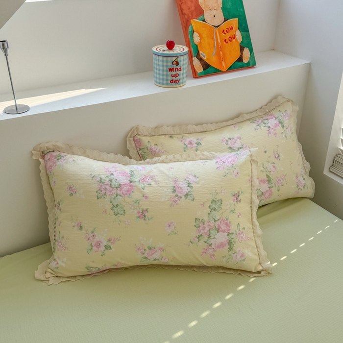 91家纺网 家纺一手货源 找家纺 （总）温眠家纺 2025直播新款云感双层纱镂空花边四件套