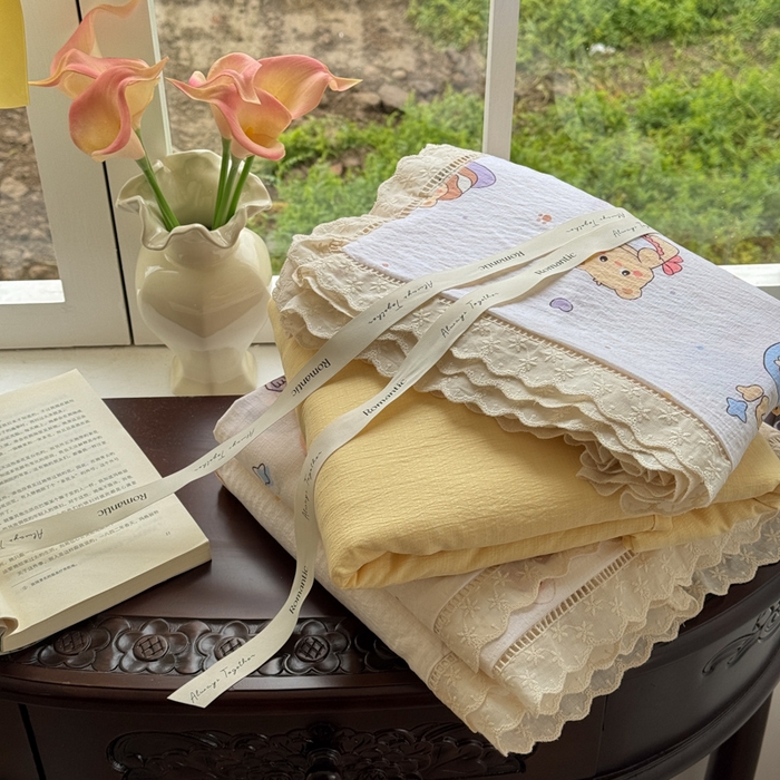 91家纺网 家纺一手货源 找家纺 （总）温眠家纺 2025直播新款云感双层纱镂空花边四件套