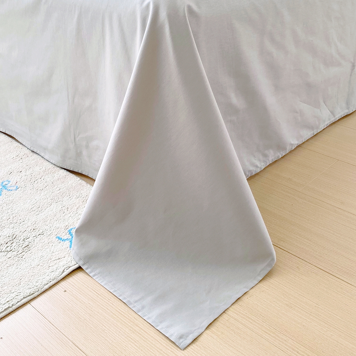 91家纺网 家纺一手货源 找家纺 小懒猪 2026新款北欧风高支高密全棉纯棉四件套（提供买家秀） 蓝絮银织