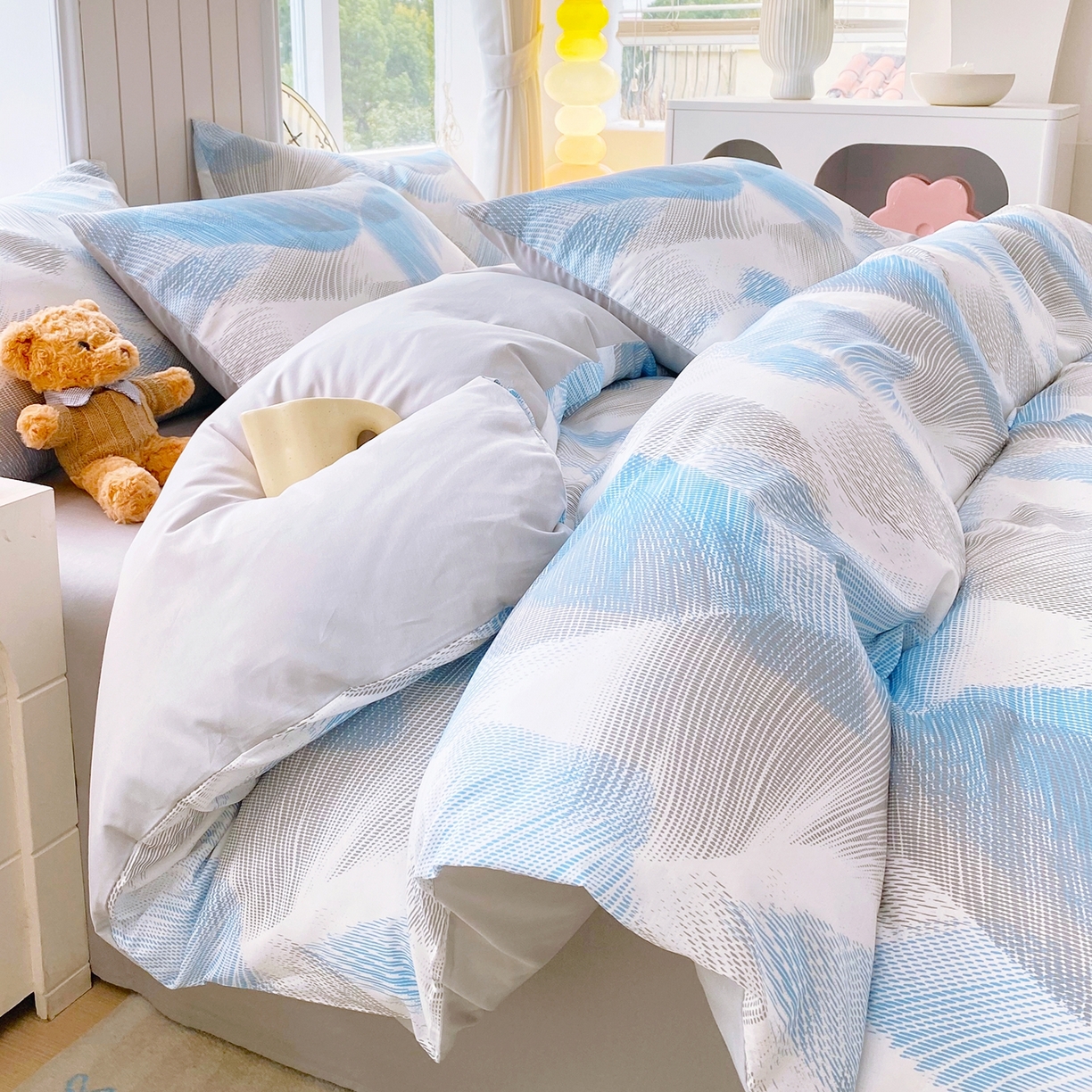 91家纺网 家纺一手货源 找家纺 小懒猪 2026新款北欧风高支高密全棉纯棉四件套（提供买家秀） 蓝絮银织