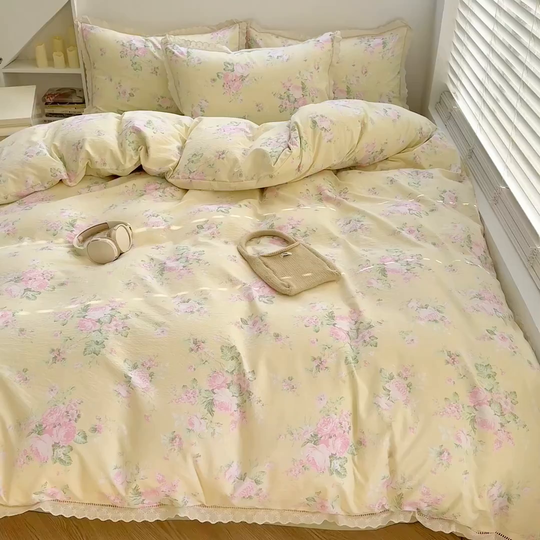 91家纺网 家纺一手货源 找家纺 温眠家纺 2025直播新款云感双层纱镂空花边四件套 安娜