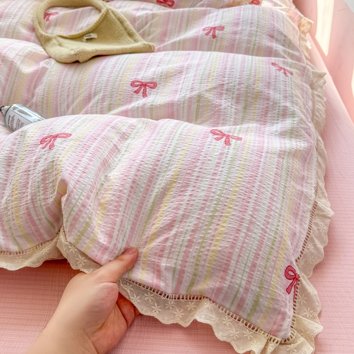 91家纺网 家纺一手货源 找家纺 温眠家纺 2025直播新款云感双层纱镂空花边四件套 蝴蝶结