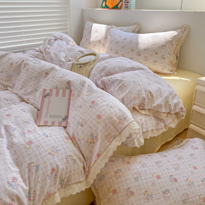 91家纺网 家纺一手货源 找家纺 温眠家纺 2025直播新款云感双层纱镂空花边四件套 花漾甜心