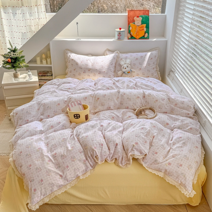 91家纺网 家纺一手货源 找家纺 温眠家纺 2025直播新款云感双层纱镂空花边四件套 花漾甜心