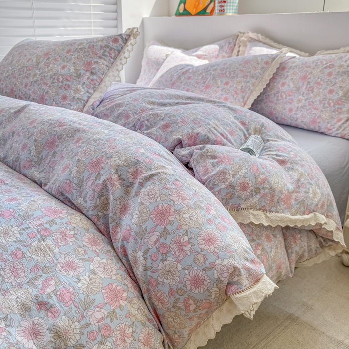 91家纺网 家纺一手货源 找家纺 温眠家纺 2025直播新款云感双层纱镂空花边四件套 蓝萱