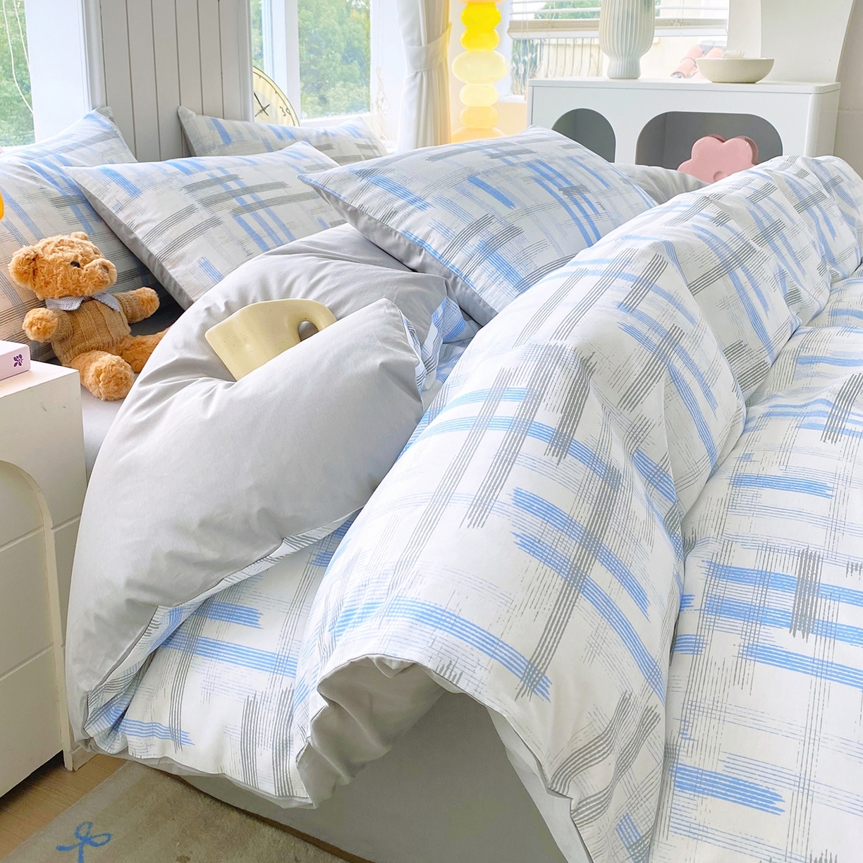 91家纺网 家纺一手货源 找家纺 小懒猪 2026新款北欧风高支高密全棉纯棉四件套（提供买家秀） 线影轻痕