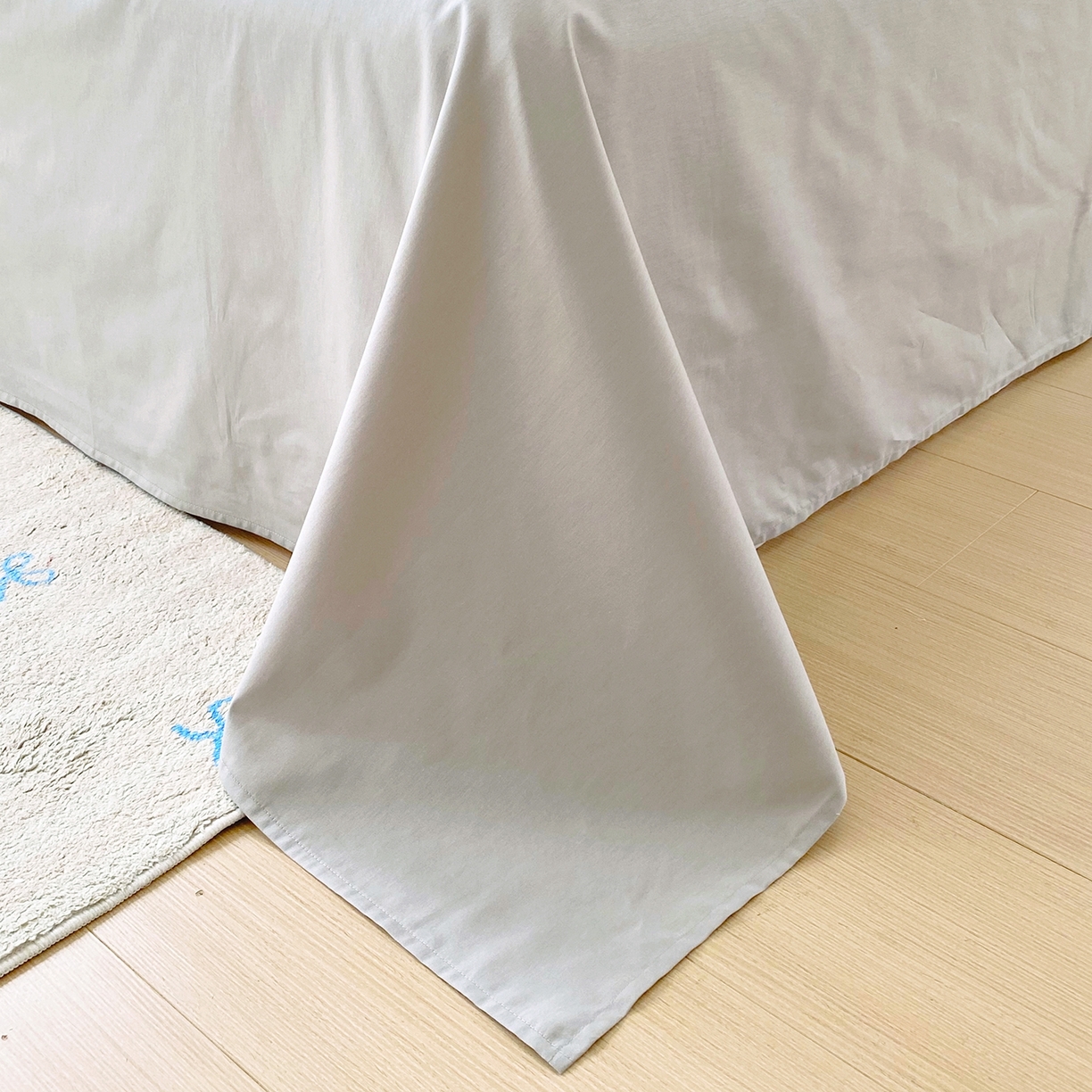 91家纺网 家纺一手货源 找家纺 小懒猪 2026新款北欧风高支高密全棉纯棉四件套（提供买家秀） 线影轻痕