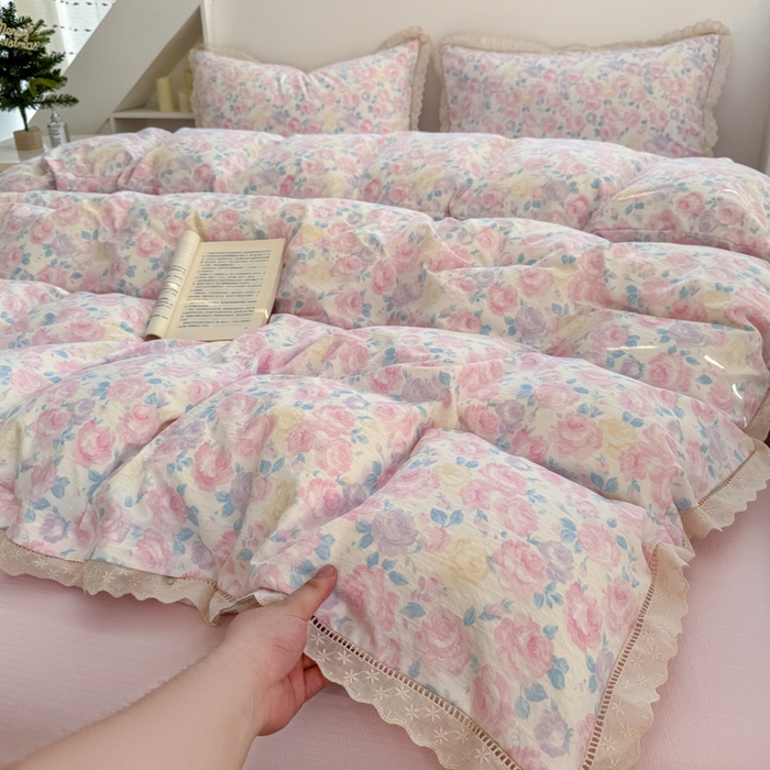 91家纺网 家纺一手货源 找家纺 温眠家纺 2025直播新款云感双层纱镂空花边四件套 晚香玉