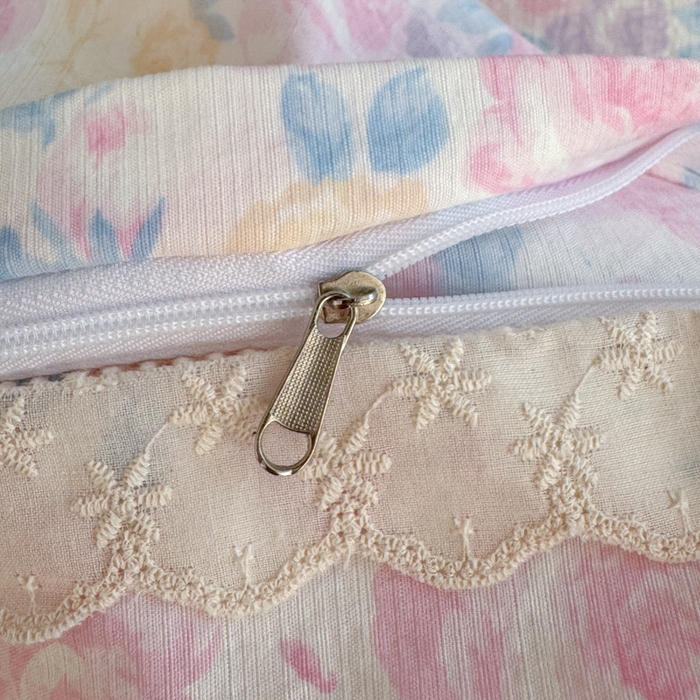 91家纺网 家纺一手货源 找家纺 温眠家纺 2025直播新款云感双层纱镂空花边四件套 晚香玉