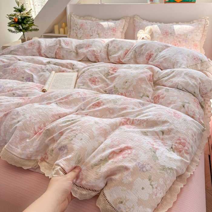 91家纺网 家纺一手货源 找家纺 温眠家纺 2025直播新款云感双层纱镂空花边四件套 絮语