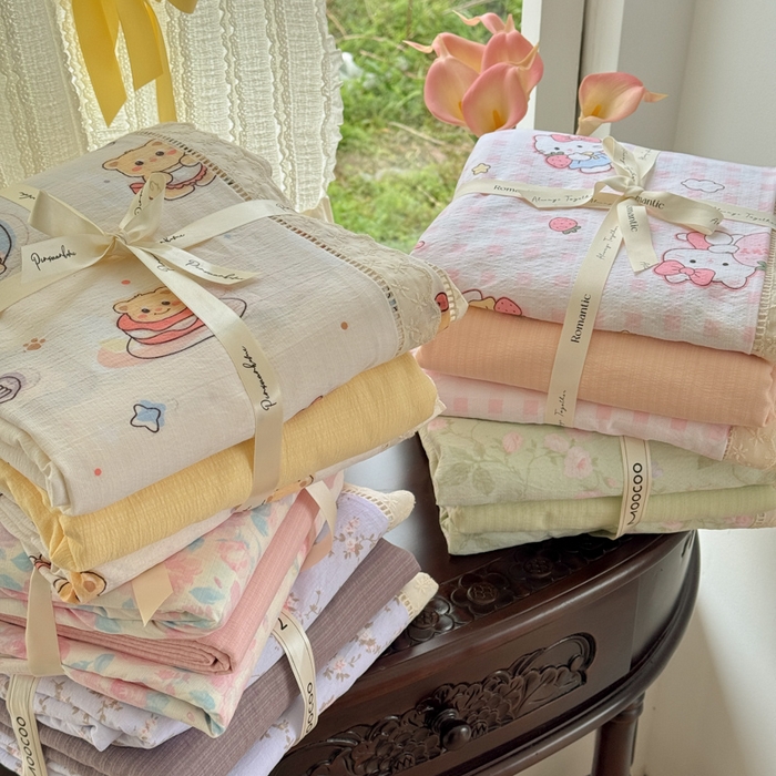 91家纺网 家纺一手货源 找家纺 温眠家纺 2025直播新款云感双层纱镂空花边四件套 组合