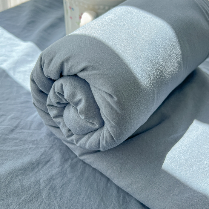 91家纺网 家纺一手货源 找家纺 温眠家纺 2025新款水洗棉色织单床单系列-单枕套 迷雾蓝