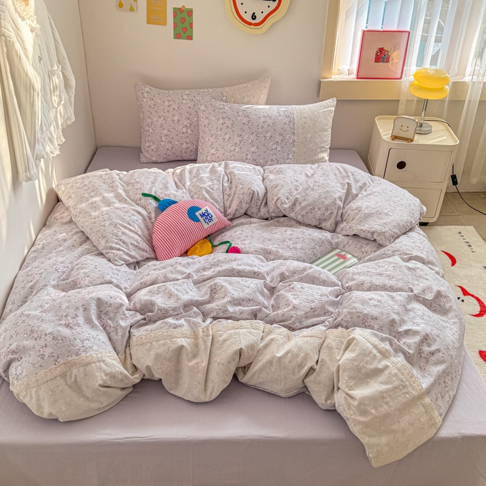 91家纺网 家纺一手货源 找家纺 （总）温眠家纺 2025新款ins风小清新镂空花边水洗云朵棉四件套-风格二