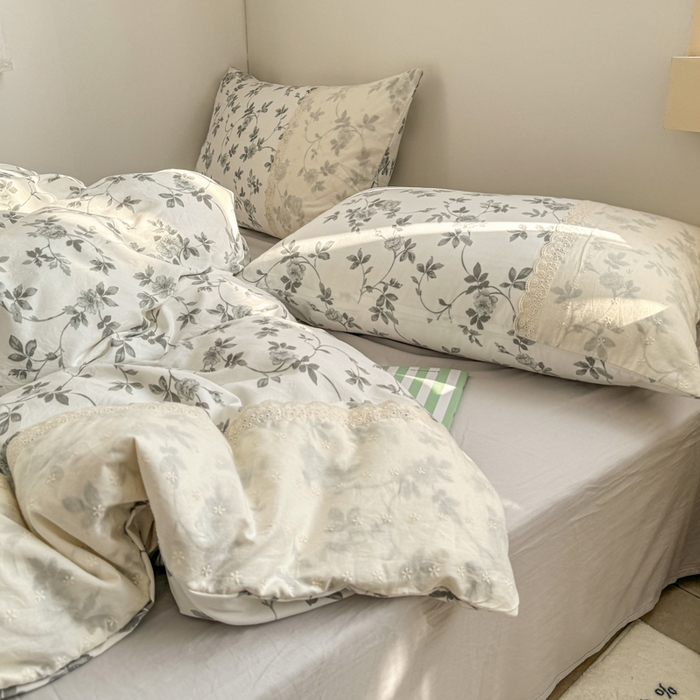 91家纺网 家纺一手货源 找家纺 温眠家纺 2025新款ins风小清新镂空花边水洗云朵棉四件套-风格二 莫奈花园