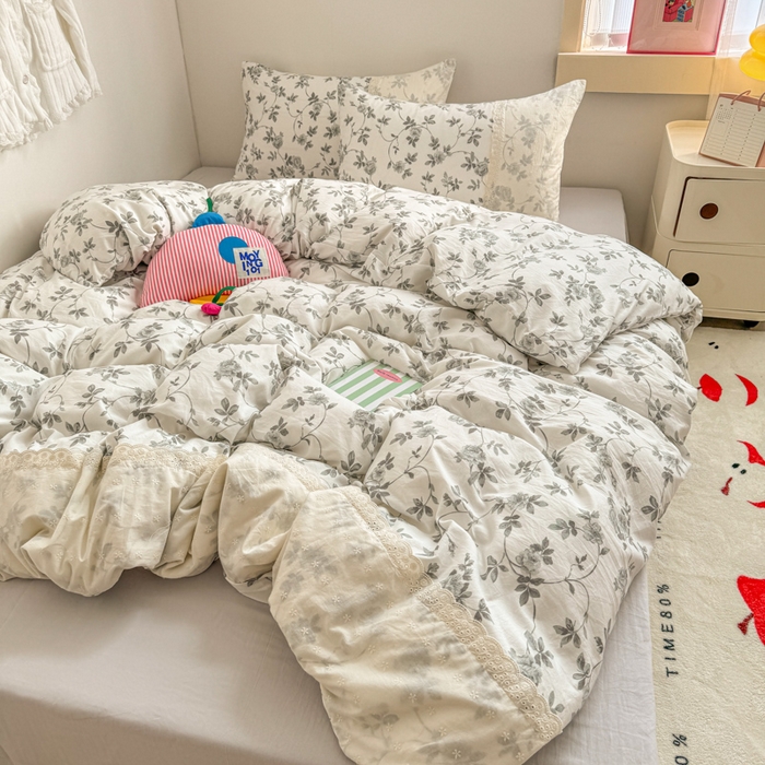 91家纺网 家纺一手货源 找家纺 温眠家纺 2025新款ins风小清新镂空花边水洗云朵棉四件套-风格二 莫奈花园