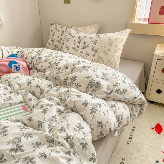 91家纺网 家纺一手货源 找家纺 温眠家纺 2025新款ins风小清新镂空花边水洗云朵棉四件套-风格二 莫奈花园