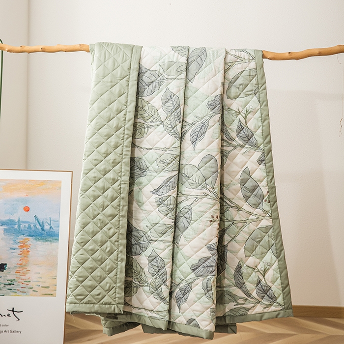 91家纺网 家纺一手货源 找家纺 恩和家纺 2026新款50s莱赛尔天丝床盖被美式对角款四件套 箬叶