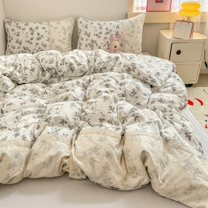 91家纺网 家纺一手货源 找家纺 温眠家纺 2025新款ins风小清新镂空花边水洗云朵棉四件套-风格二 莫奈花园