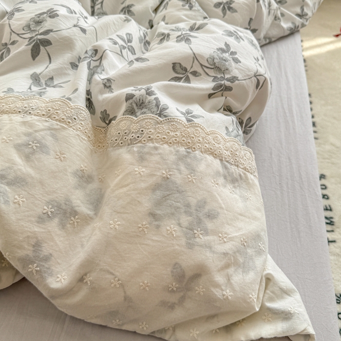 91家纺网 家纺一手货源 找家纺 温眠家纺 2025新款ins风小清新镂空花边水洗云朵棉四件套-风格二 莫奈花园