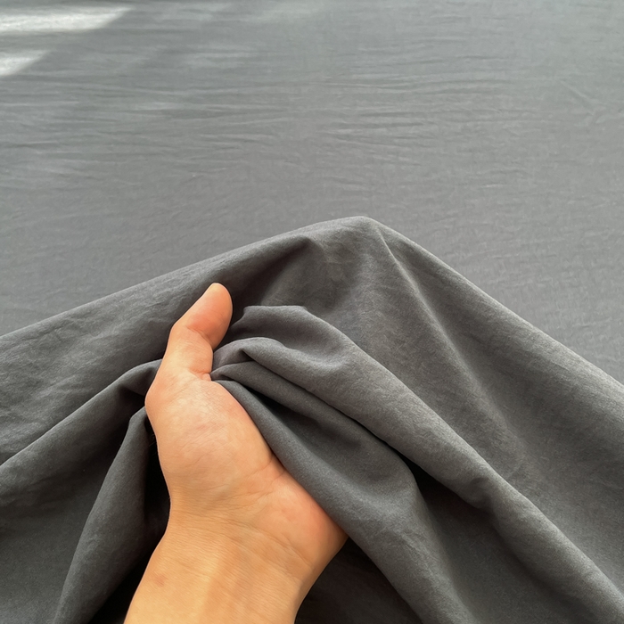 91家纺网 家纺一手货源 找家纺 温眠家纺 2025新款水洗棉色织单床单系列-床拍 深灰