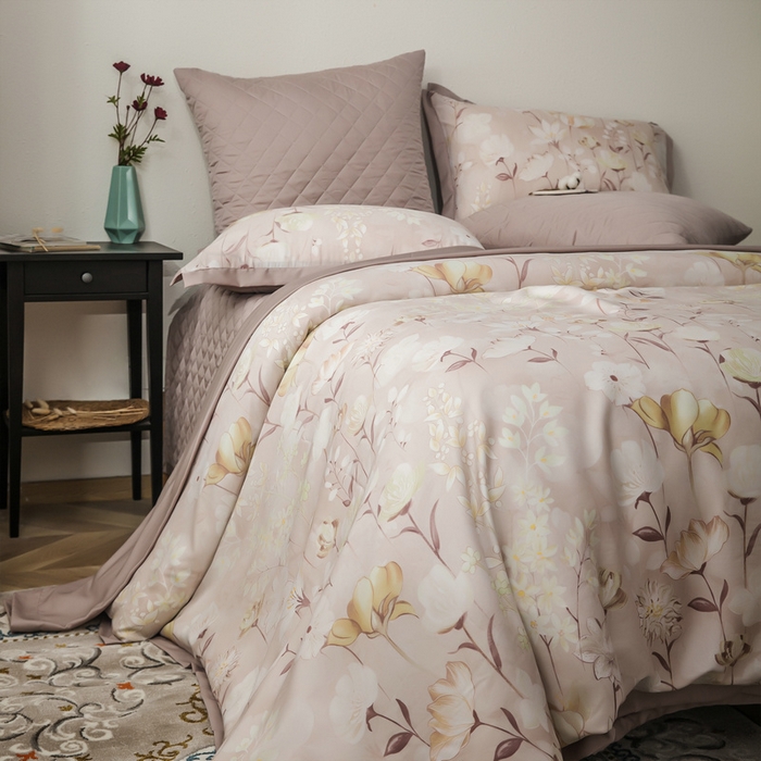 91家纺网 家纺一手货源 找家纺 恩和家纺 2026新款50s莱赛尔天丝套件美式对角款床盖多件套 美拉