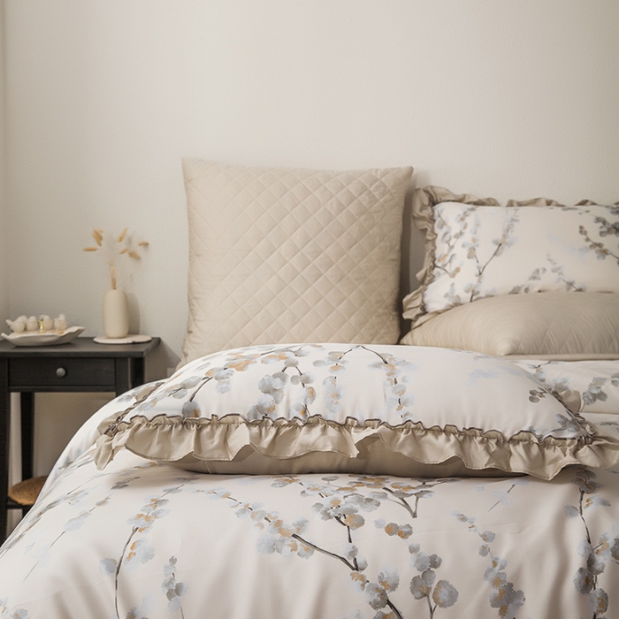 91家纺网 家纺一手货源 找家纺 （总）恩和家纺 2026新款50s莱赛尔天丝法式花边款法式飞边床盖四件套