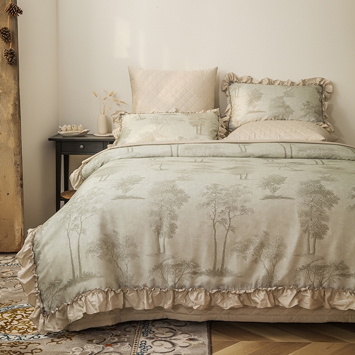 91家纺网 家纺一手货源 找家纺 恩和家纺 2026新款50s莱赛尔天丝法式花边款法式飞边床盖四件套 春生