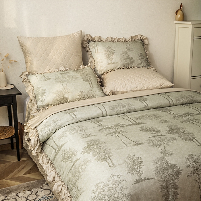 91家纺网 家纺一手货源 找家纺 恩和家纺 2026新款50s莱赛尔天丝法式花边款法式飞边床盖四件套 春生