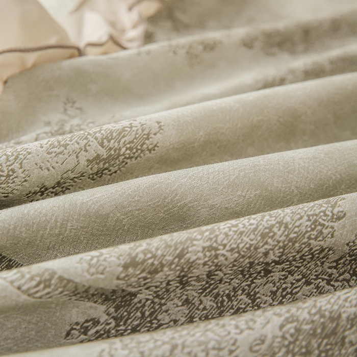 91家纺网 家纺一手货源 找家纺 恩和家纺 2026新款50s莱赛尔天丝法式花边款法式飞边床盖四件套 春生