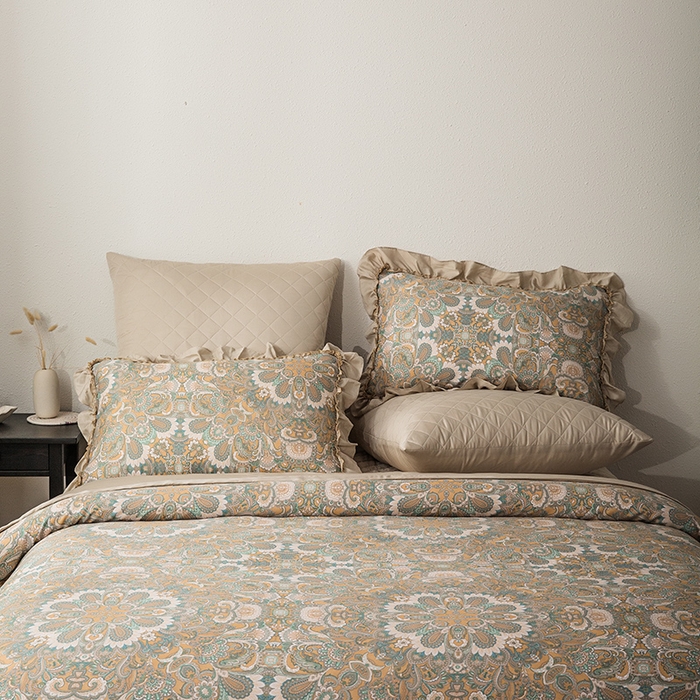 91家纺网 家纺一手货源 找家纺 恩和家纺 2026新款50s莱赛尔天丝法式花边款法式飞边床盖四件套 繁花