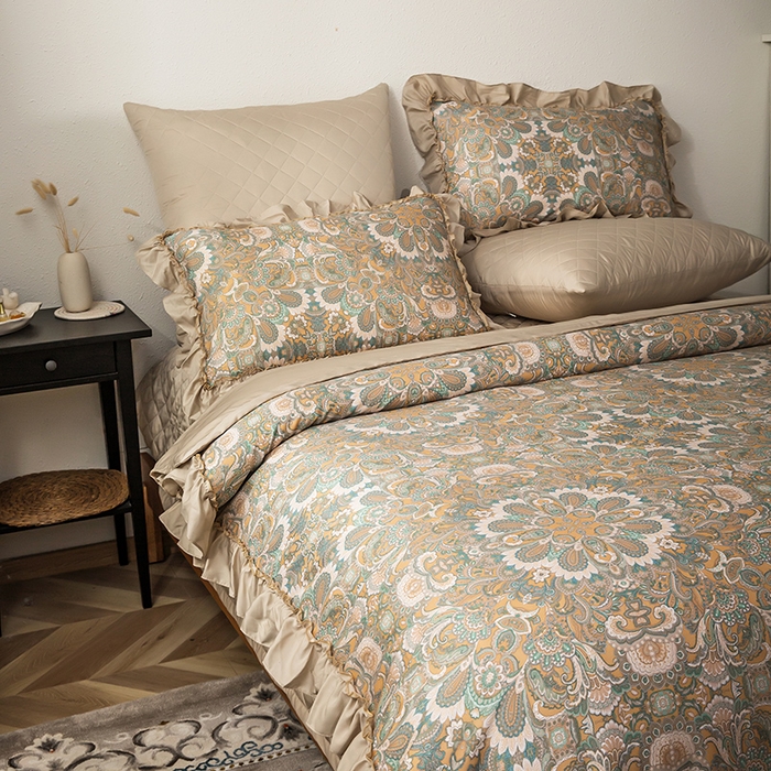 91家纺网 家纺一手货源 找家纺 恩和家纺 2026新款50s莱赛尔天丝法式花边款法式飞边床盖四件套 繁花