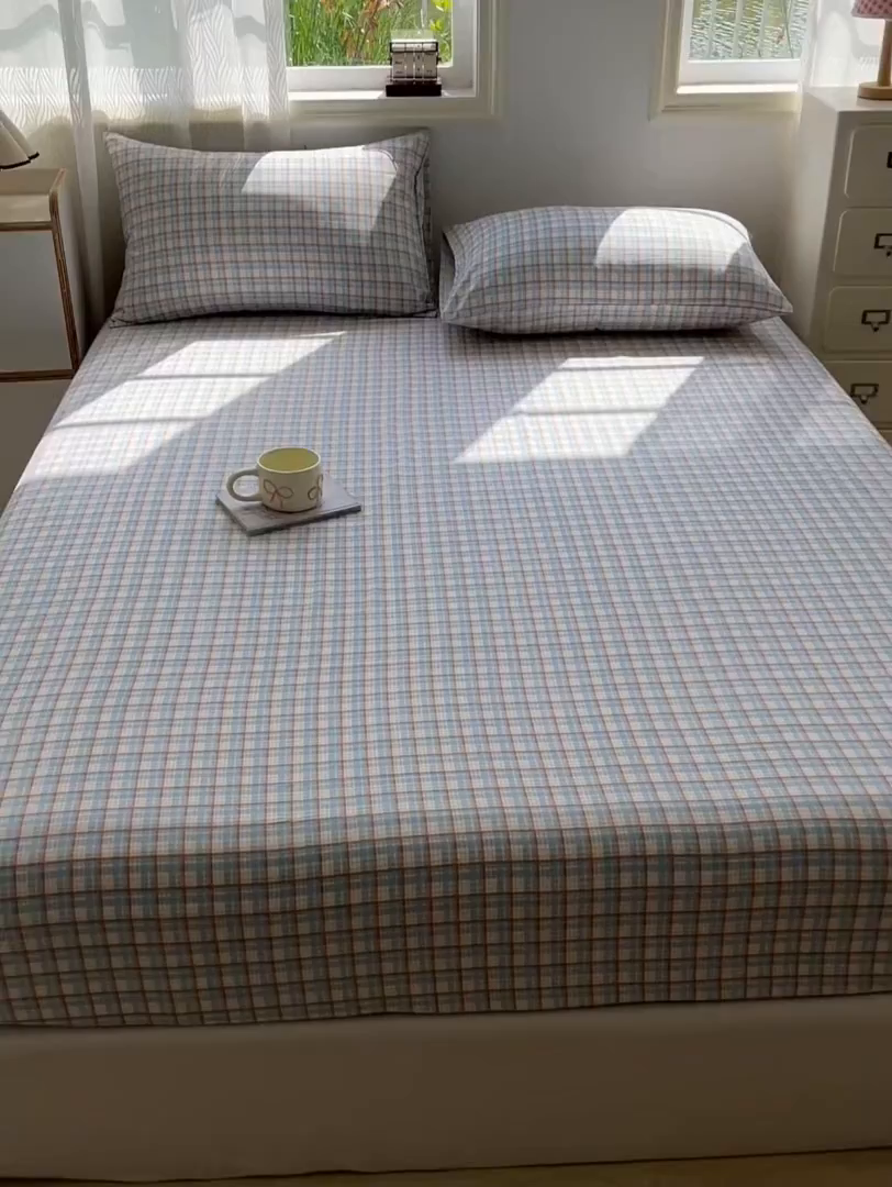 91家纺网 家纺一手货源 找家纺 温眠家纺 2025新款纯色格子高克重水洗棉床笠全包围防滑床罩保护套单床笠 典雅格-蓝