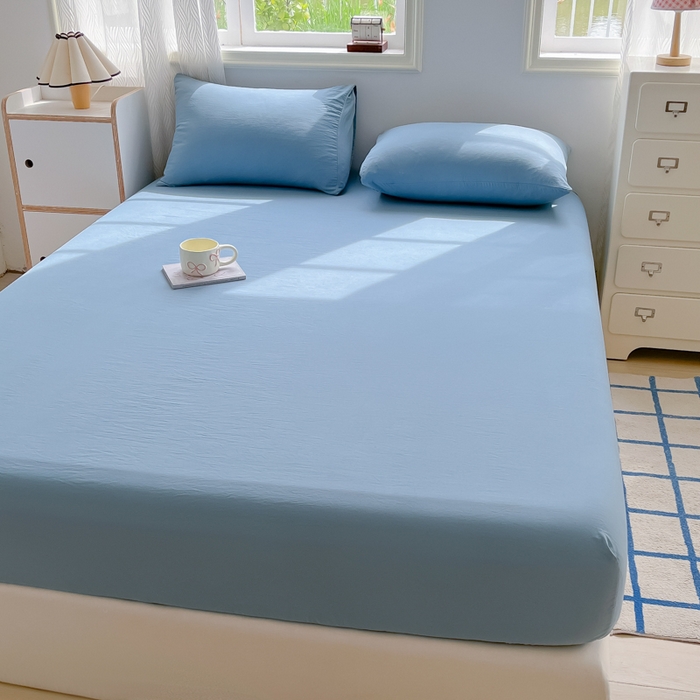 91家纺网 家纺一手货源 找家纺 温眠家纺 2025新款纯色格子高克重水洗棉床笠全包围防滑床罩保护套单床笠 迷雾蓝