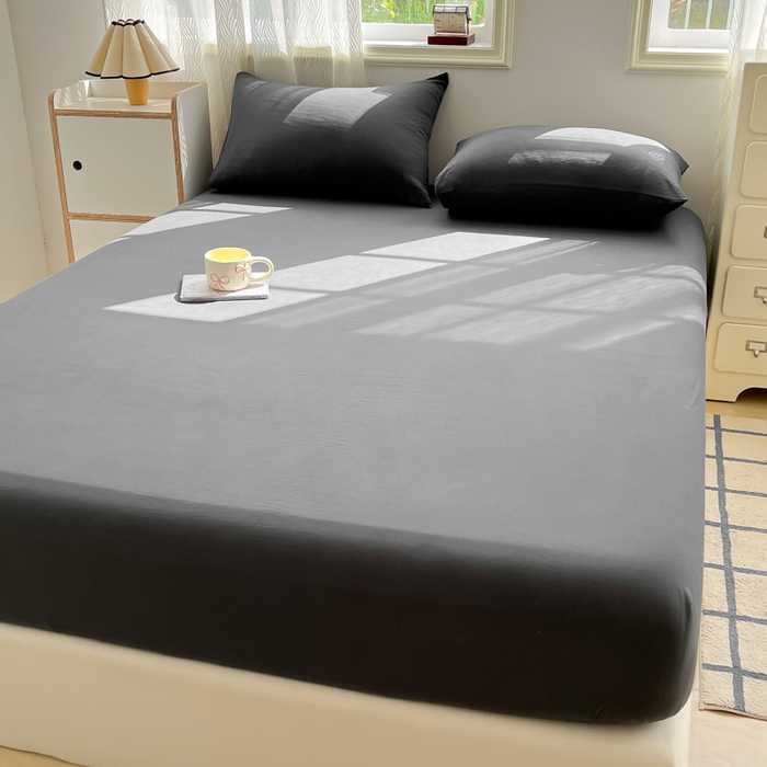 91家纺网 家纺一手货源 找家纺 温眠家纺 2025新款纯色格子高克重水洗棉床笠全包围防滑床罩保护套单床笠 深灰