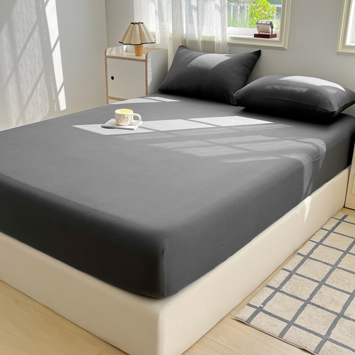 91家纺网 家纺一手货源 找家纺 温眠家纺 2025新款纯色格子高克重水洗棉床笠全包围防滑床罩保护套单床笠 深灰