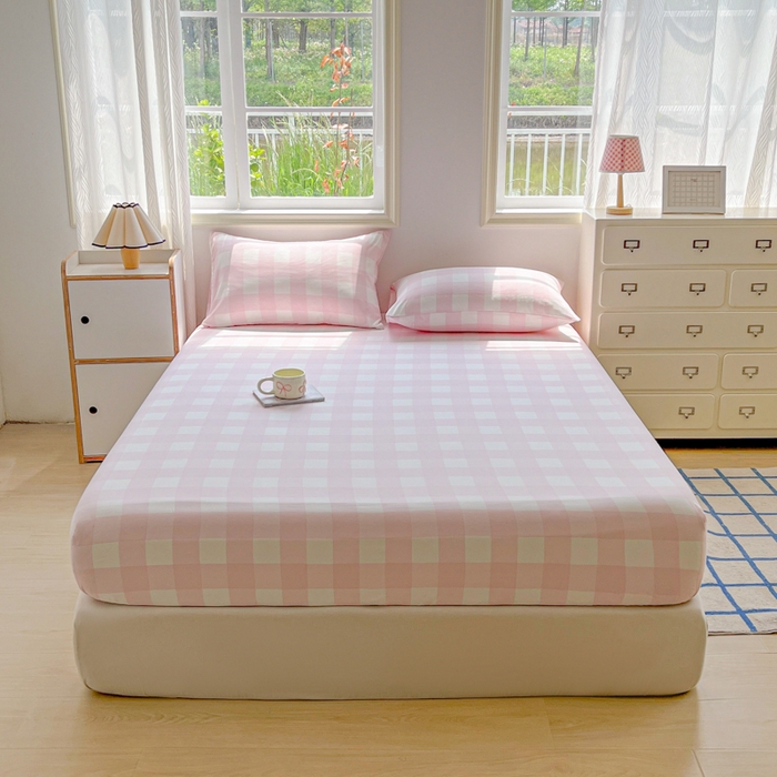 91家纺网 家纺一手货源 找家纺 温眠家纺 2025新款纯色格子高克重水洗棉床笠全包围防滑床罩保护套单床笠 元气桃桃