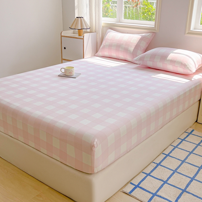 91家纺网 家纺一手货源 找家纺 温眠家纺 2025新款纯色格子高克重水洗棉床笠全包围防滑床罩保护套单床笠 元气桃桃