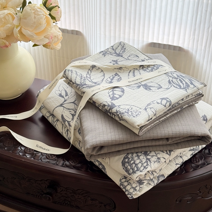 91家纺网 家纺一手货源 找家纺 温眠家纺 2025新款云感针织双层纱四件套 幽兰